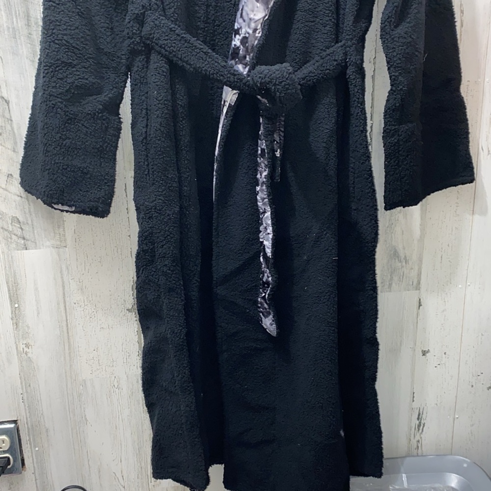 0127 Soft & Cozy Robe - Picture 2 of 5